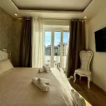 Attractive - 6 3* Milano